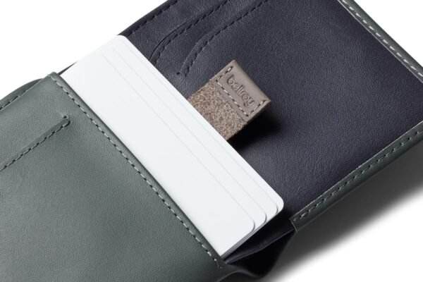 Bellroy Note Wallet (Slim Leather Bifold Design, RFID Blocking, Holds 4-11 Cards, Coin Pouch, Flat Note Section) - Image 3