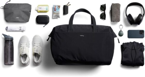 Bellroy Lite Duffel (lightweight technical duffel bag) - Black - Image 6