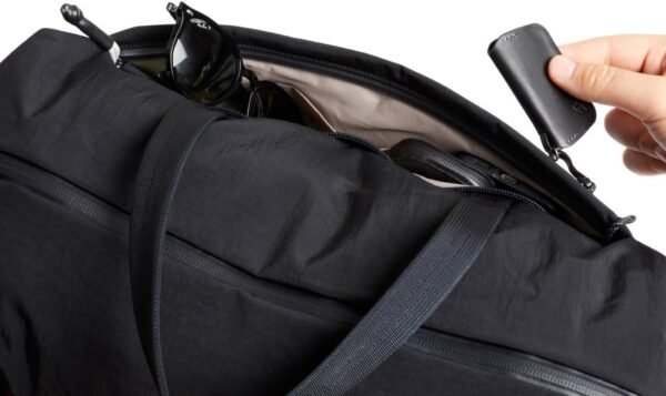 Bellroy Lite Duffel (lightweight technical duffel bag) - Black - Image 5