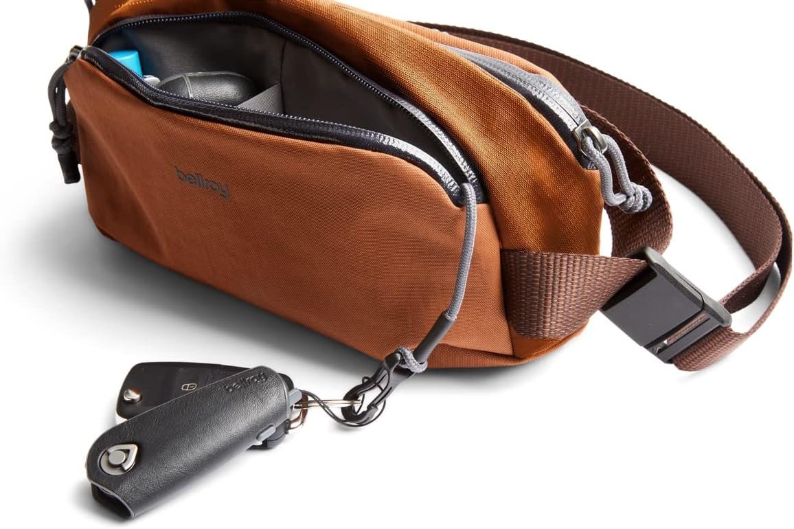 Bellroy Venture Ready Sling 2.5L, Unisex Crossbody Bag, Water-resistant Materials, Perfect for Travel - Image 4