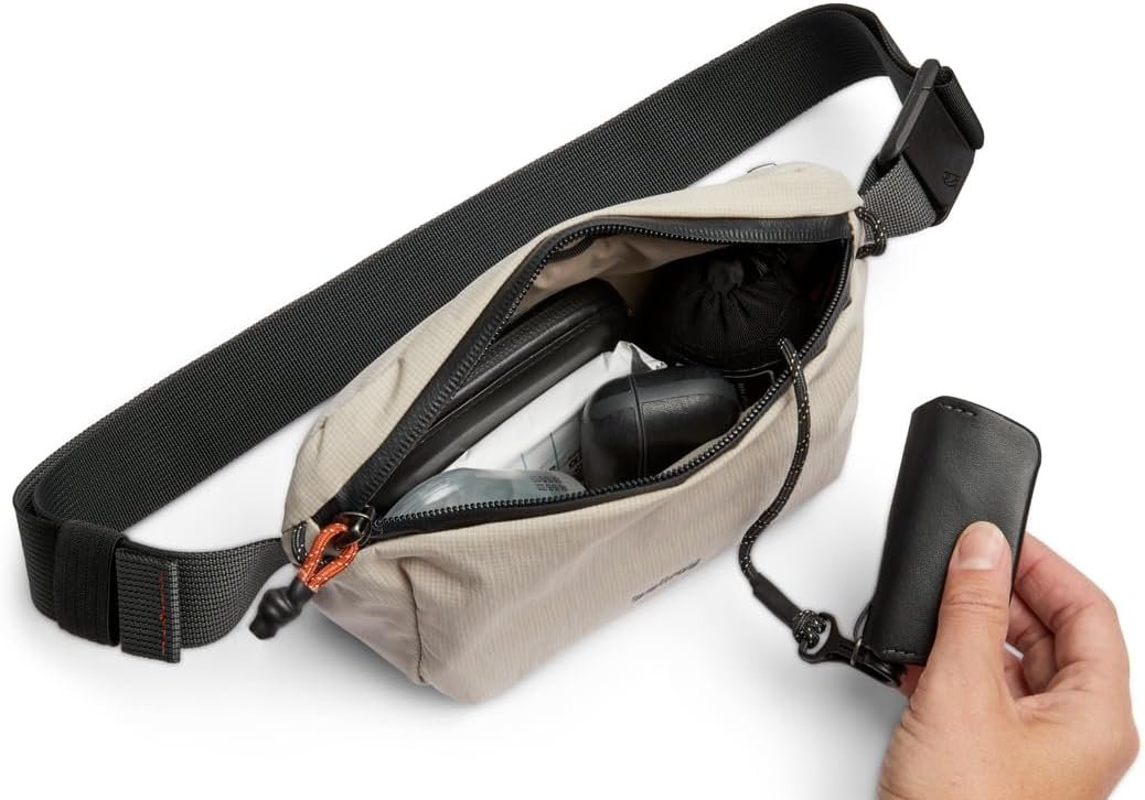 Bellroy Lite Belt Bag (versatile crossbody bag, fanny pack) - Ash - Image 2