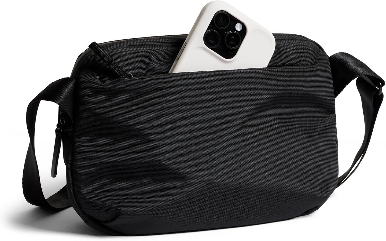 Bellroy Transit Sling (5L travel crossbody bag with internal organization, adjustable strap, and weather-resistant design) - Image 4