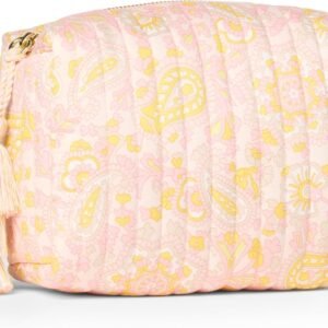 Amazon Essentials x Sofia Grainge Women’s Quilted Makeup Toiletry Bag