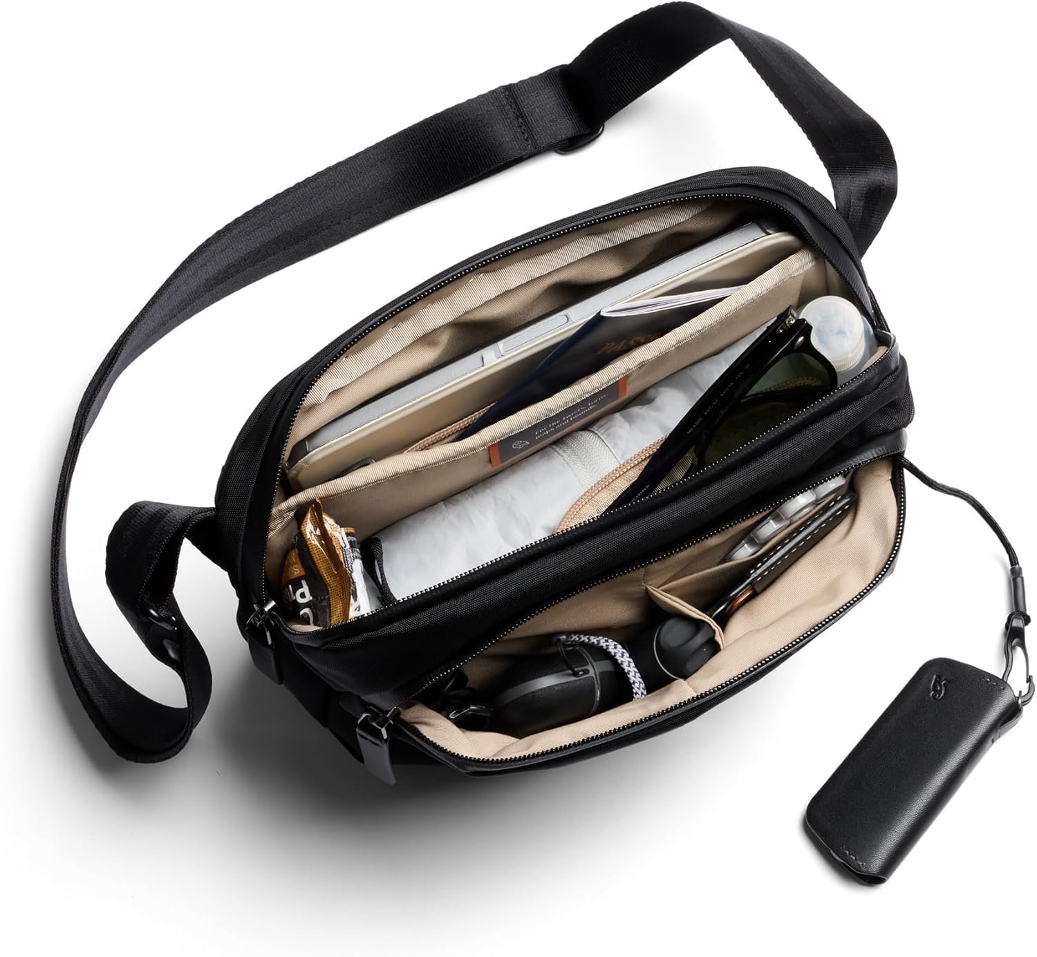 Bellroy Transit Sling (5L travel crossbody bag with internal organization, adjustable strap, and weather-resistant design) - Image 2