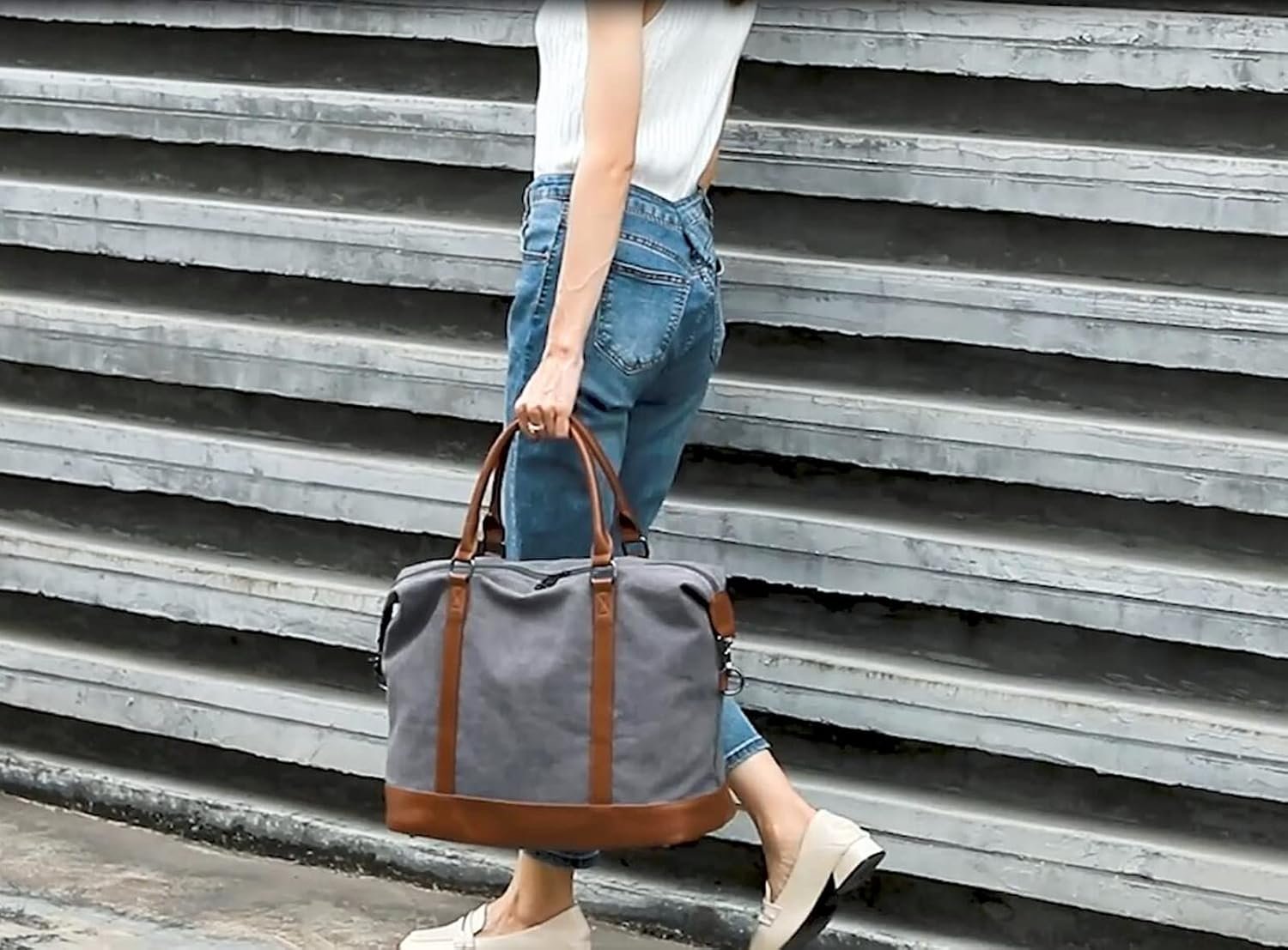 BLUBOON Travel Tote Bags with Zipper Ladies Canvas Bag Weekender Overnight Bag for Women Carry on Duffel Bag Trolley Sleeve - Image 9