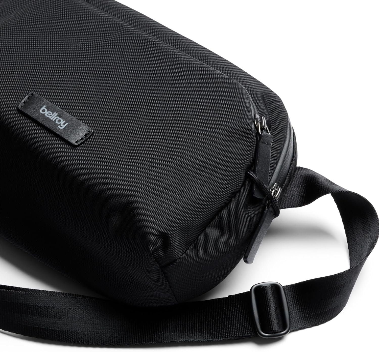 Bellroy Transit Sling (5L travel crossbody bag with internal organization, adjustable strap, and weather-resistant design) - Image 5