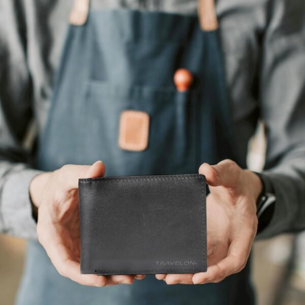 Travelon RFID Blocking Billfold Travel Wallet - Image 2